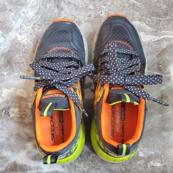 SKECHERS Hyperjolt 2.0 Relaxed Fit Size 12 - Picture 5 of 13